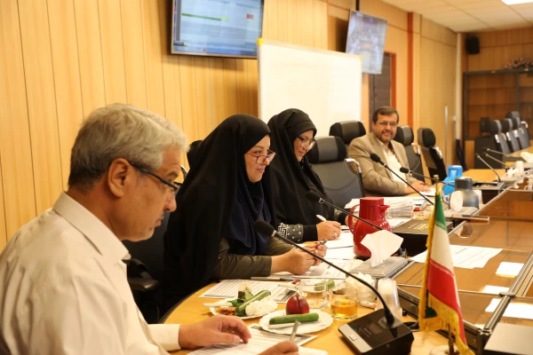 دکتر علی نژاد در بیست و یکمین جلسه شورای بررسی موارد خاص:

وظیفه معاونت دانشجویی را تزریق شور و نشاط به نومعلمان آینده دانست. 2