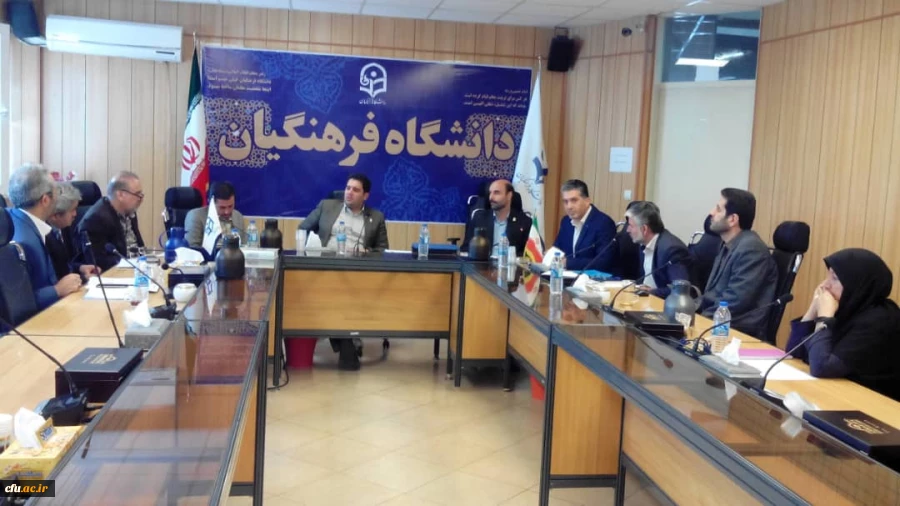 دکتر روشندل معاون آموزشی و تحصیلات تکمیلی دانشگاه :

آنگونه خدمت نماییم که با خشنودی پروردگار متعال  رستگار شویم 2