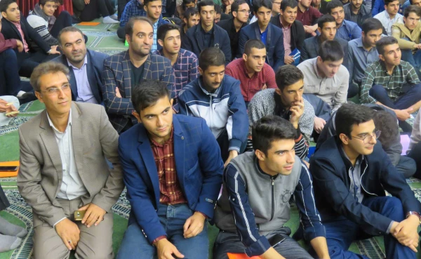 با هدف آشناسازی دانشجو معلمان دانشگاه فرهنگیان آذربایجان شرقی برگزار شد:

اردوی یکروزه دانشجومعلمان نوورود در اردوگاه الغدیر
 2