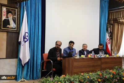 با هدف اصلاح و بازنگری برنامه های فرهنگی و اجتماعی دانشگاه برگزار شد:

همایش هم اندیشی با حضور مدیران فرهنگی دانشگاه و استادان متخصص حوزه فرهنگی