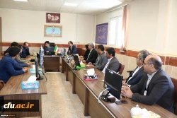 در راستای انعقاد تفاهم نامه همکاری دانشگاه فرهنگیان با هیئت ورزش های پهلوانی و زورخانه:

دکتر علی نژاد همکاری و عزم اراده استان کهگیلویه و بویراحمد را در انعقاد و اجرای تفاهم نامه موثر ارزیابی کرد