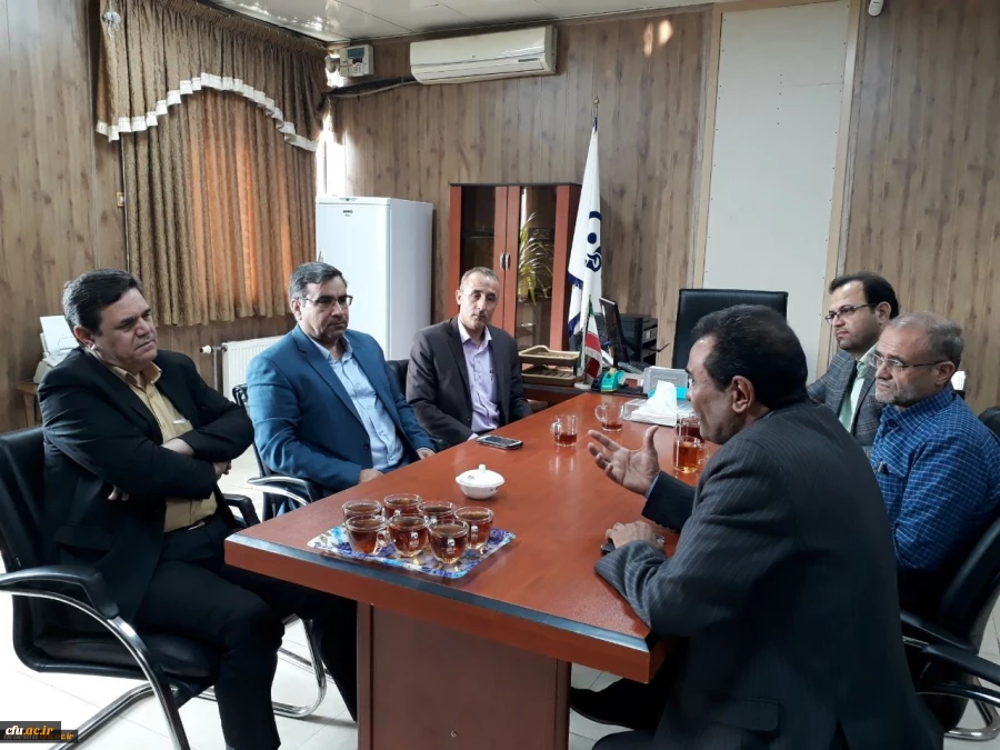 طی حضوری سرزده:

رییس دانشگاه فرهنگیان از مرکز شهید بهشتی تهران بازدید کرد 3