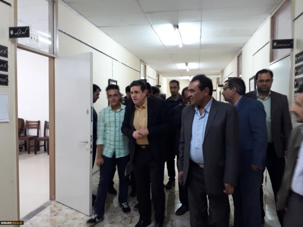 طی حضوری سرزده:

رییس دانشگاه فرهنگیان از مرکز شهید بهشتی تهران بازدید کرد 4