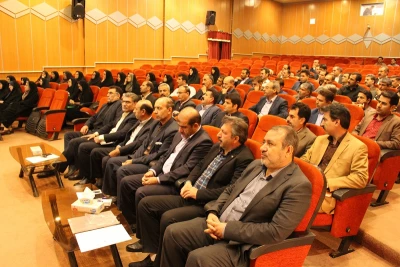 سرپرست مدیریت امور پردیس های  لرستان در همایش مدیران مدارس میزبان دانش آموختگان:

مدیران مدارس فرمانده و دانش آموختگان  افسران میدان تعلیم و تربیت هستند