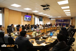 دکتر خنیفر در جلسه تقدیر از همراهی همکاران در به ثمر نشستن پذیرش حداکثری دانشجو معلمان 3