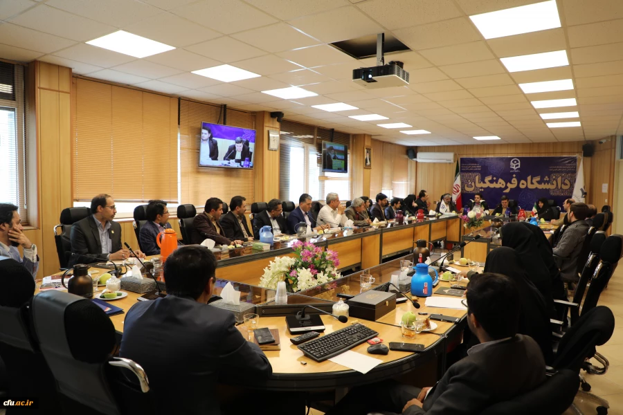 دکتر خنیفر در جلسه تقدیر از همراهی همکاران در به ثمر نشستن پذیرش حداکثری دانشجو معلمان 3