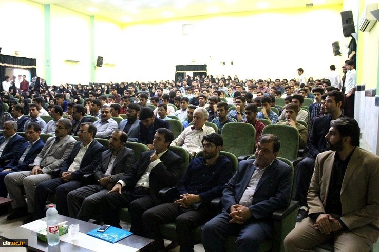 با حضور معاون استاندار؛ 

آئین استقبال از دانشجومعلمان نوورود دانشگاه فرهنگیان استان بوشهر برگزار شد  4