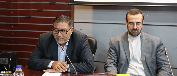 انصاری راد تشریح کرد:
برکات حضور رهبر معظم انقلاب در پردیس نسیبه دانشگاه فرهنگیان
سلامت دانشگاه فرهنگیان مدیون مسئولان حراست است
مسئولان حراست بازوی مشورتی رؤسای دانشگاه فرهنگیان هستند
 2