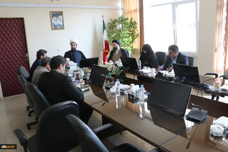 رئیس نهاد نمایندگی مقام معظم رهبری در دانشگاه ها:

دانشگاه فرهنگیان بی تردید مهمترین دانشگاه ایران است 2