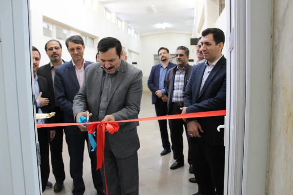 با حضور معاون توسعه و مدیریت منابع دانشگاه فرهنگیان
سالن شماره دو آزمایشگاه زیست شناسی پردیس شهید بهشتی مشهد افتتاح شد 4