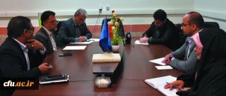 در نشست معاون آموزش و تحصیلات تکمیلی دانشگاه فرهنگیان با ریاست دانشکده روانشناسی و علوم تربیتی دانشگاه بیرجند تاکید شد:

مشارکت در طرح مدیریت دانش و انتقال تجربه