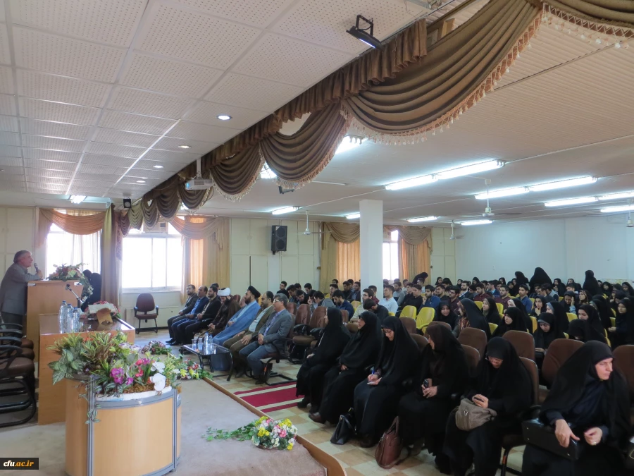 نشست تخصصی درس های نهضت عاشورا در دانشگاه فرهنگیان گیلان 2