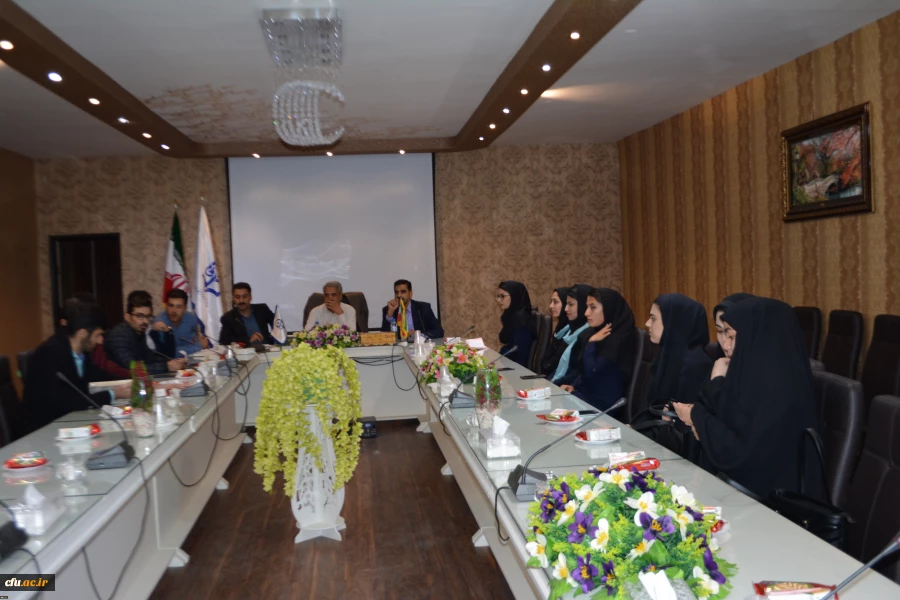 حضور مدیر کل امور دانشجویی دانشگاه فرهنگیان در جمع اعضاء شوراهای صنفی دانشجویی استان اصفهان