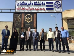 مدیرکل امور دانشجویی دانشگاه فرهنگیان  در بازدید از مرکز آموزشی نجف آباد اصفهان عنوان کرد:

 مرکز  آموزشی آیت یکی از بهترین مراکز از نظر رفاهی و فضای سبز است.