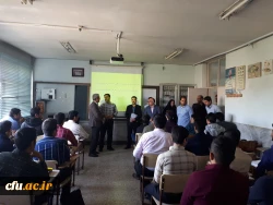 مدیرکل امور دانشجویی دانشگاه فرهنگیان  در بازدید از مرکز آموزشی نجف آباد اصفهان عنوان کرد:

 مرکز  آموزشی آیت یکی از بهترین مراکز از نظر رفاهی و فضای سبز است.