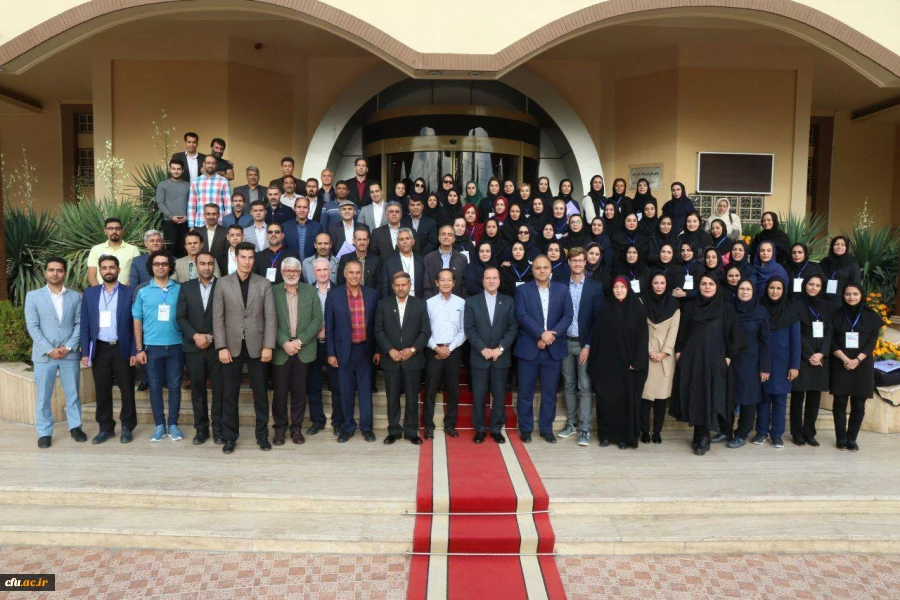 به همت اداره کل تربیت بدنی دانشگاه فرهنگیان در استان خراسان رضوی برگزار شد:

هشتمین دوره  بین المللی  مدیریت و رهبری در ورزش همگانی (CLC)