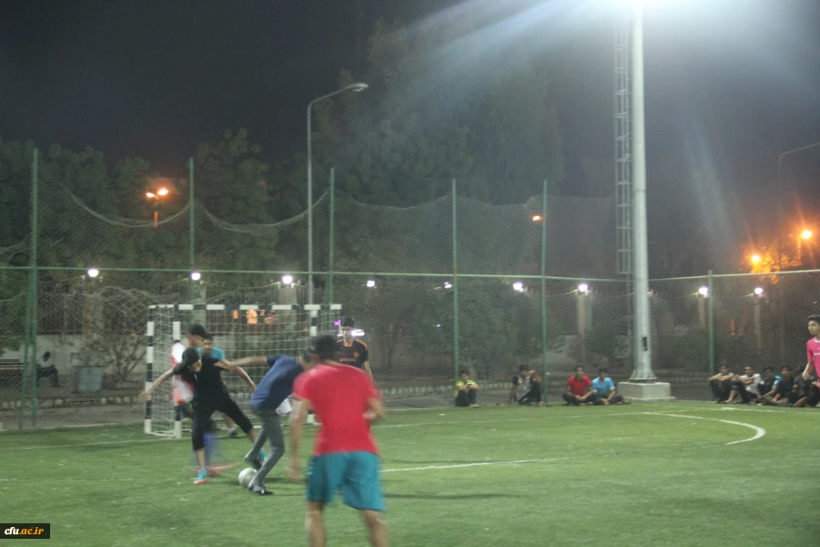 افتتاحیه مسابقات فوتسال دانشجویی به مناسبت هفته تربیت و بدنی در پردیس شهید بهشتی هرمزگان 3