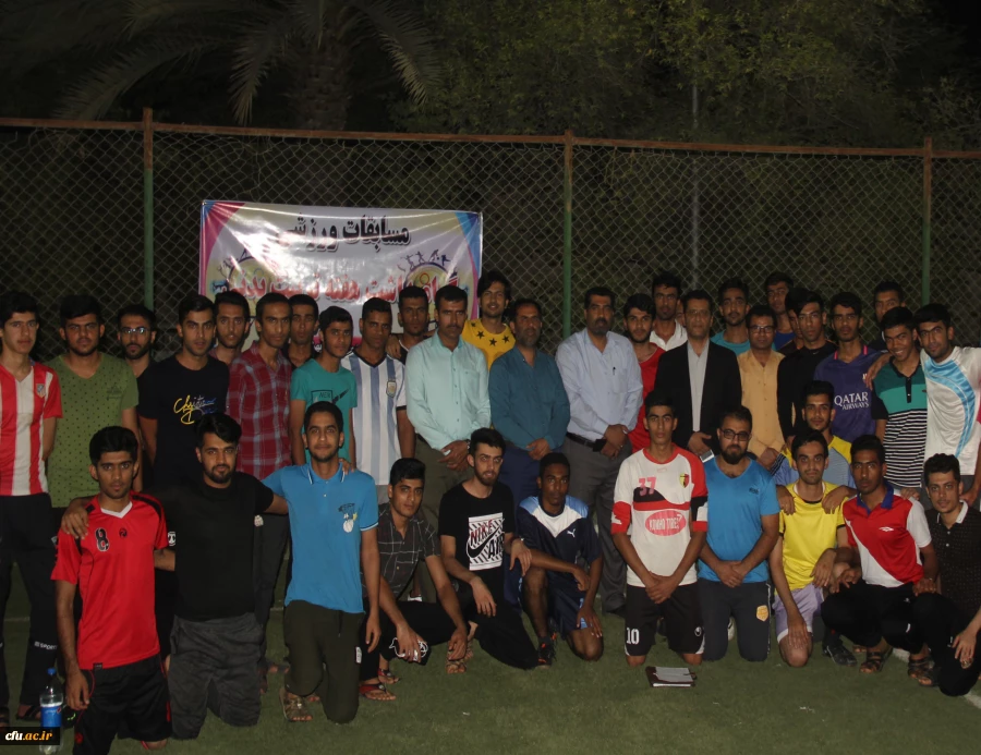 افتتاحیه مسابقات فوتسال دانشجویی به مناسبت هفته تربیت و بدنی در پردیس شهید بهشتی هرمزگان 4