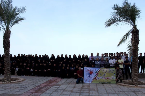 به مناسبت هفته تربیت بدنی:

همایش پیاده روی دانشجویان دانشگاه فرهنگیان استان بوشهر برگزار شد 
 3