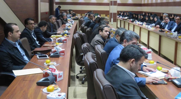 نشست تخصصی پیرامون"تعلیم و تربیت در مناطق دو یا چند زبانه"