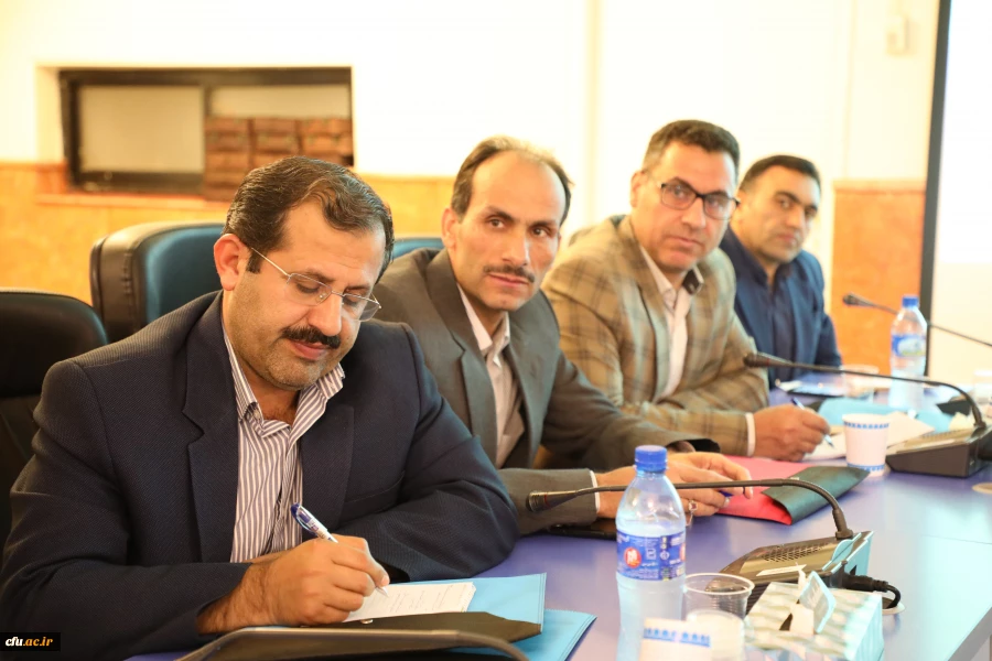 حجه الاسلام و المسلمین دادگر مسئول نهاد نمایندگی مقام معظم رهبری در دانشگاه فرهنگیان:

تربیت معلم با تفکر حسینی و پیام عاشورا فعالیتی مجاهدانه است 2