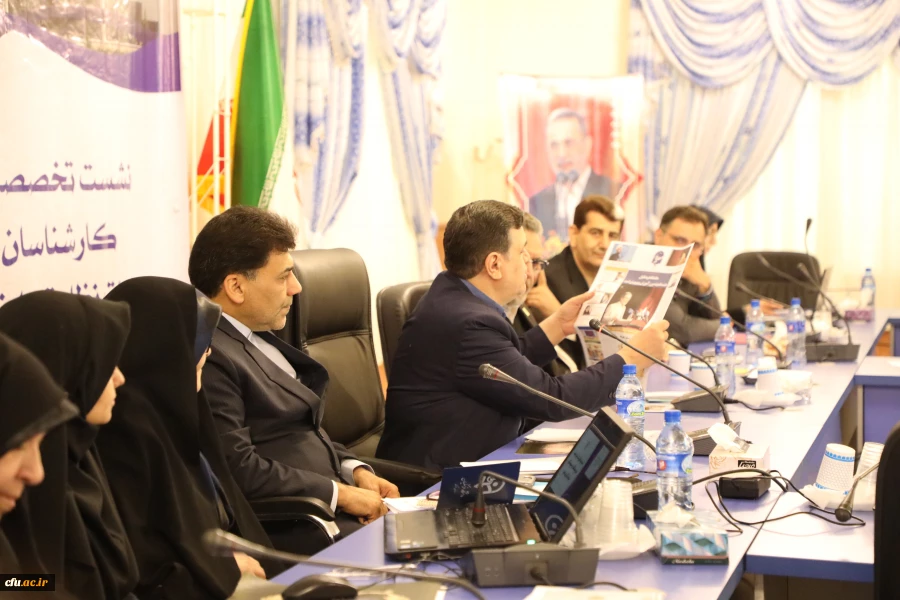 رئیس دانشگاه فرهنگیان:

احیای نظام تعلیم و تربیت بالنده با بهره مندی از اندیشه های نو میسر می شود. 3