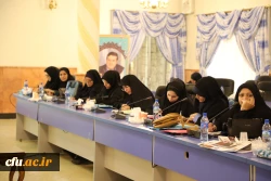 مدیر کل حراست دانشگاه فرهنگیان:

پاسخگویی و ارائه خدمات مناسب به مردم از نتایج نظارت و حراست دقیق است. 4