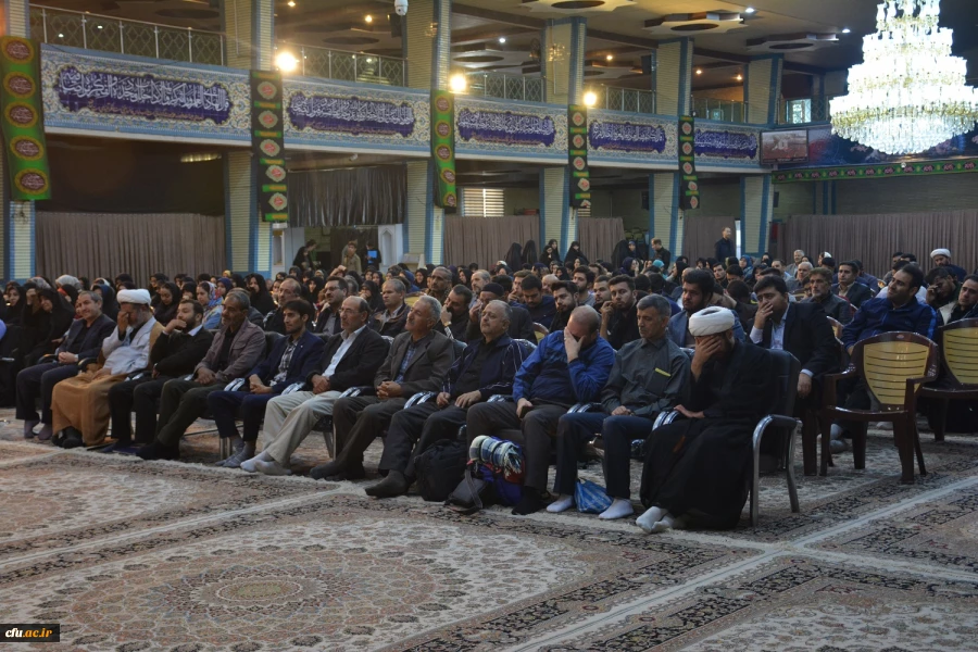 با بدرقه سرپرست امور پردیس های استانی

کاروان پیاده روی اربعین اساتید، کارکنان و دانشجویان دانشگاه فرهنگیان استان آذربایجان غربی عازم سفر کربلا شد
 2