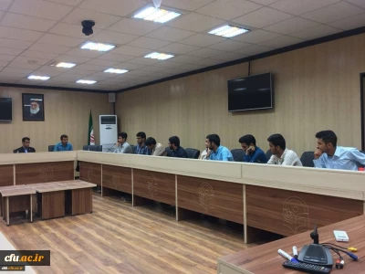 دومین نشست هم اندیشی مدیر امور پردیس های استان هرمزگان با دبیران کانون ها، انجمن ها و تشکل های پردیس شهید بهشتی بندر عباس