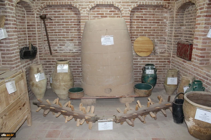 به مناسبت یکصدمین سالگرد تاسیس تربیت معلم صورت گرفت *بازدیدمسئولین دانشگاه فرهنگیان استان قزوین ازموزه فرهنگ وآموزش قزوین* 2