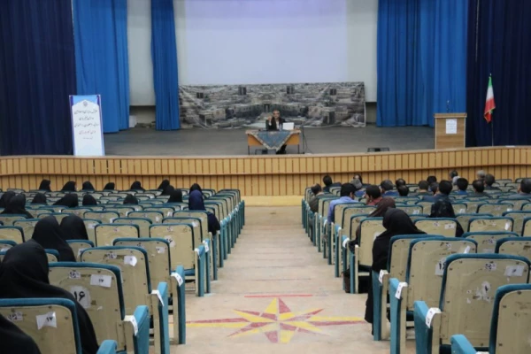 همایش مدیران و معاونین مدارس میزبان اساتید و معلمان راهنمای درس کارورزی 2