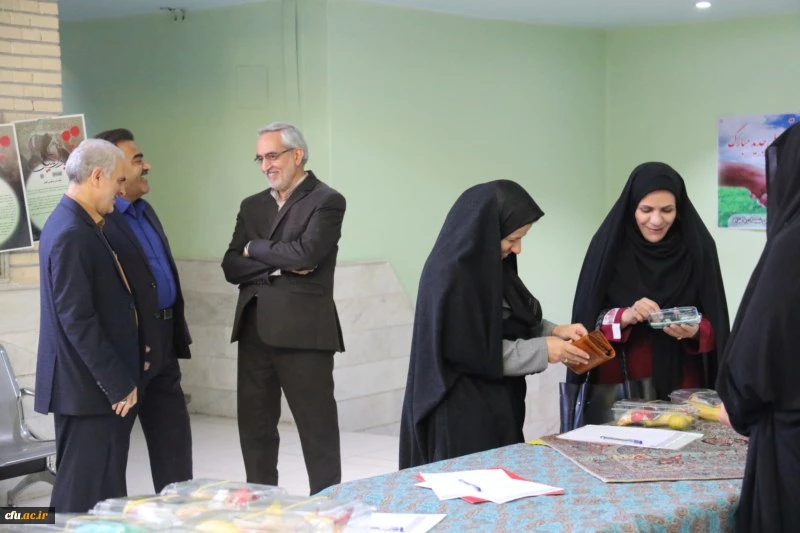 همایش مدیران و معاونین مدارس میزبان اساتید و معلمان راهنمای درس کارورزی 4