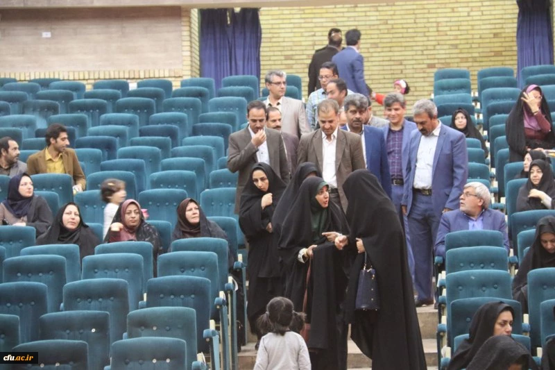 همایش مدیران و معاونین مدارس میزبان اساتید و معلمان راهنمای درس کارورزی 6