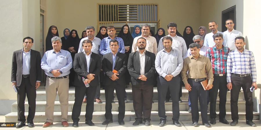 نشست مدیران مدارس و نمایندگان معلمان راهنمای کارورزی