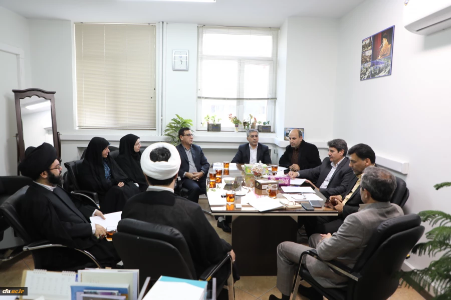 جلسه تمهید فعالیت های جانبی ستاد راهپیمایی اربعین حسینی برگزار شد 4