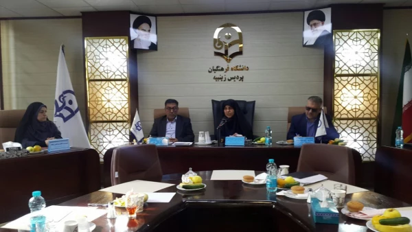 دکتر علی نژاد در افتتاح چهار طرح آموزشی فرهنگی و پژوهشی در پردیس زینبیه عنوان کرد:

با تاکید بر اقتصاد مقاومتی، تولید و بهره مندی از کالای ایرانی، بازارچه های دانشجویی فرصت بسیار خوبی جهت اجرای دستورات مقام معظم رهبری است