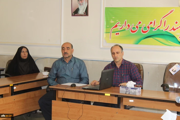 سخنرانی دکتر میرزایی راجعونی ازاعضای هیئت علمی دانشگاه فرهنگیان استان قزوین تحت عنوان خودکاوی روایتی درتربیت معلم 2