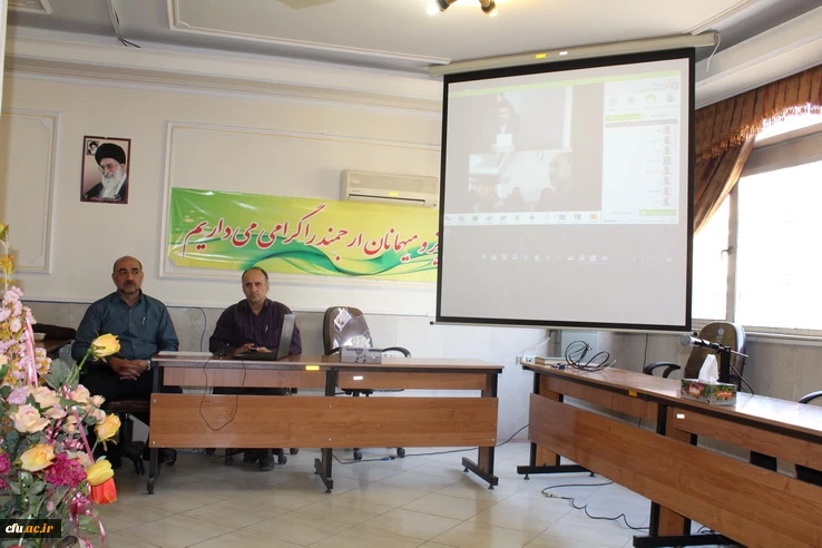 سخنرانی دکتر میرزایی راجعونی ازاعضای هیئت علمی دانشگاه فرهنگیان استان قزوین تحت عنوان خودکاوی روایتی درتربیت معلم 7