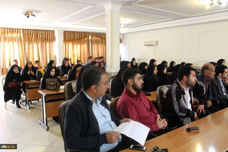 سخنرانی دکتر میرزایی راجعونی ازاعضای هیئت علمی دانشگاه فرهنگیان استان قزوین تحت عنوان خودکاوی روایتی درتربیت معلم 8