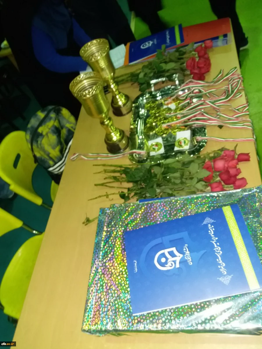 دکتر علی نژاد در  تقدیر از دانشجومعلمان و همکاران  در مسابقات ورزشی در سطح دانشگاه فرهنگیان استان تهران عنوان کرد: 

 ازبهترین روش های فراگیری مهارت ها، قرار گرفتن در فضای رقابت و ایجاد چالش برای فرداست