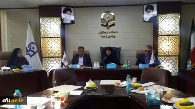 دکتر علی نژاد در افتتاح چهار طرح آموزشی فرهنگی و پژوهشی در پردیس زینبیه عنوان کرد:

با تاکید بر اقتصاد مقاومتی، تولید و بهره مندی از کالای ایرانی، بازارچه های دانشجویی فرصت بسیار خوبی جهت اجرای دستورات مقام معظم رهبری است