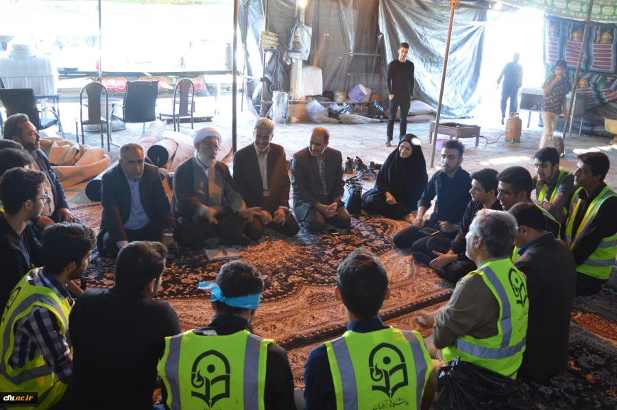 خدمت رسانی به زائران اربعین حسینی در مرز شلمچه خوزستان