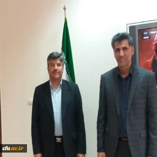 سرپرست امور پردیس های دانشگاه فرهنگیان استان اصفهان،در دیدار با مدیر کل صدای سیمای استان اصفهان:

می توان با استفاده از ظرفیت دانشگاه فرهنگیان اصفهان برنامه های راهبردی در صدا و سیمای استان تولید کرد