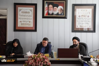 دکتر خنیفر در دومین جلسه شورای انضباطی: 

در مطالبه گری باید احترام و عزت حفظ شود