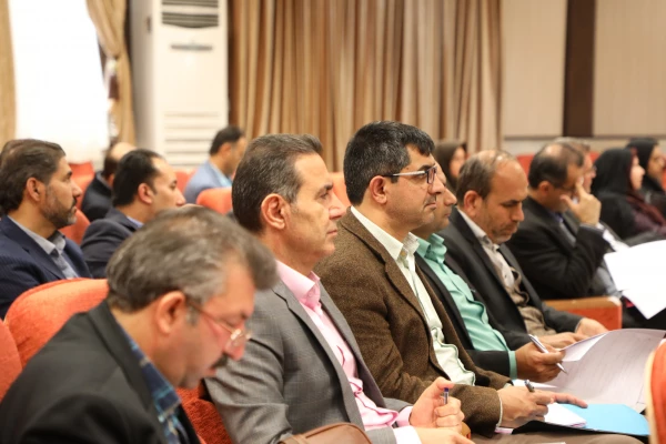 نشست نکوداشت یکصدمین سالگرد تربیت معلم با حضور نمایندگان استان ها 6