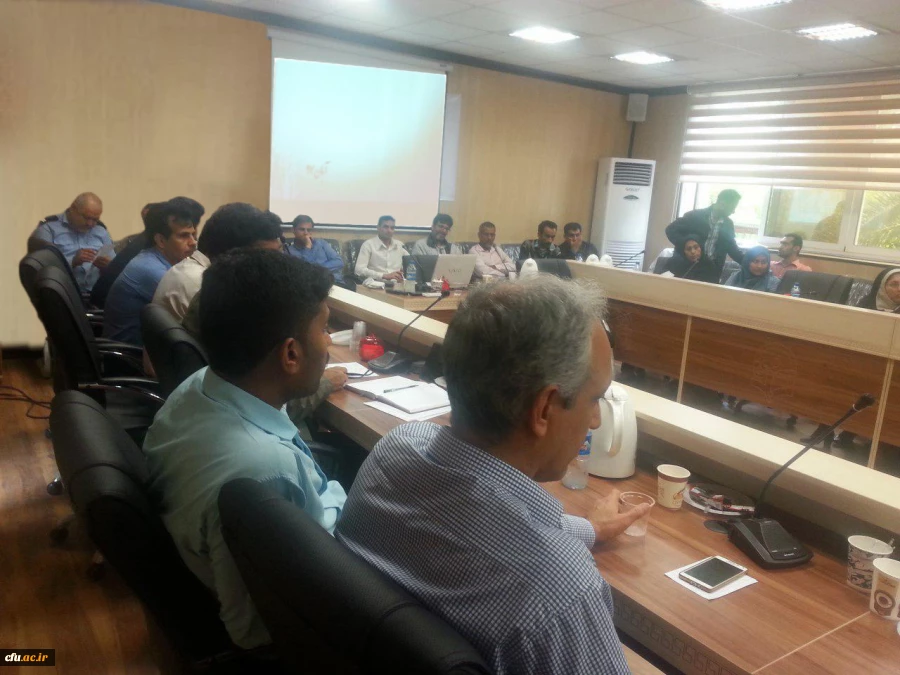 برگزاری نشست توجیهی کارکنان خدماتی دانشگاه فرهنگیان هرمزگان 2