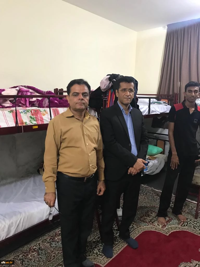 بازدید سرزده مدیر استانی دانشگاه فرهنگیان از سراهای دانشجویی پردیس شهید بهشتی هرمزگان
 2