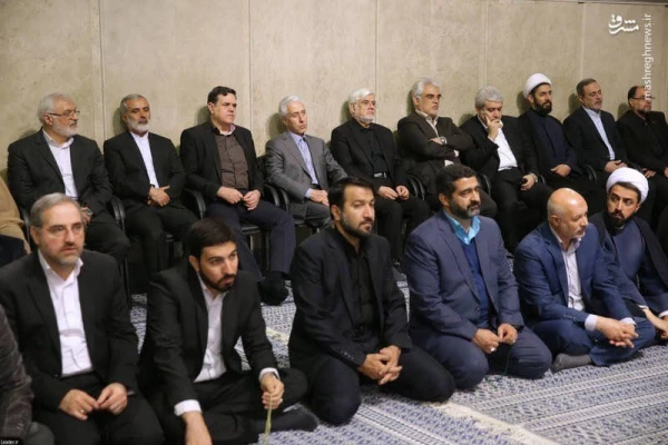 رهبر معظم انقلاب اسلامی در دیدار هزاران نفر از دانش آموزان و دانشجویان:

نشانه های آشکارِ افول قدرت آمریکا؛ ایران قوی و پیشرفته تر شده است 2