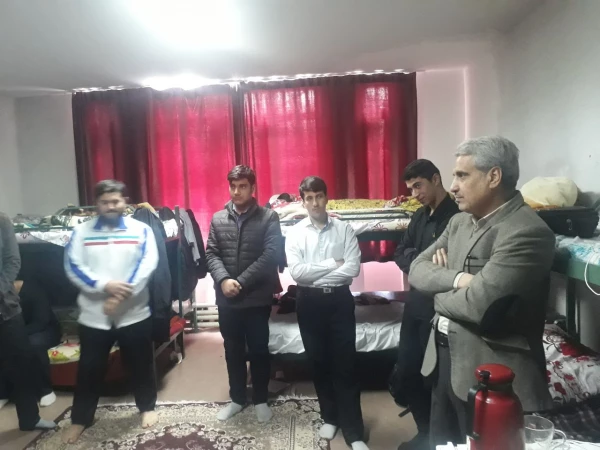 بازدید دکتر آقاخانی از بخشهای مختلف پردیس شهید رجایی ارومیه 3