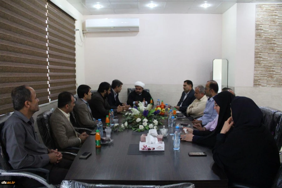 نشست حجة الاسلام و المسلمین خدری رئیس مجمع نمایندگان استان بوشهر با مسئولان دانشگاه فرهنگیان و بازدید از پردیس بنت الهدی صدر  10